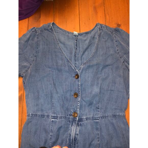 Old Navy Chambray Denim button up Jumpsuit short sleeved size large - Picture 9 of 10